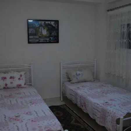 Konstantinos Apartment